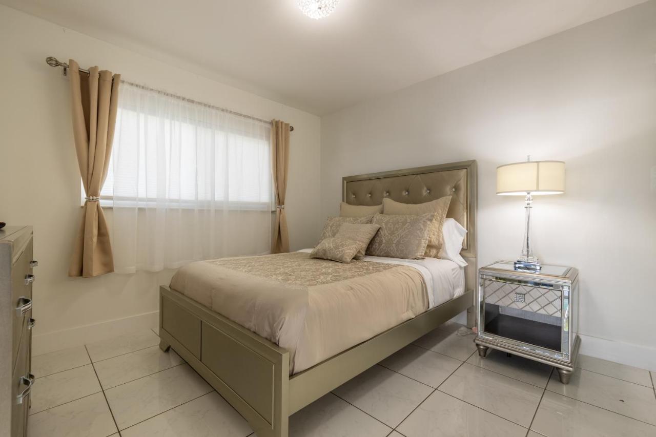 Luxurious And Cozy Townhouse 3 Bedrooms 2.5 Bath ไมอามี ภายนอก รูปภาพ